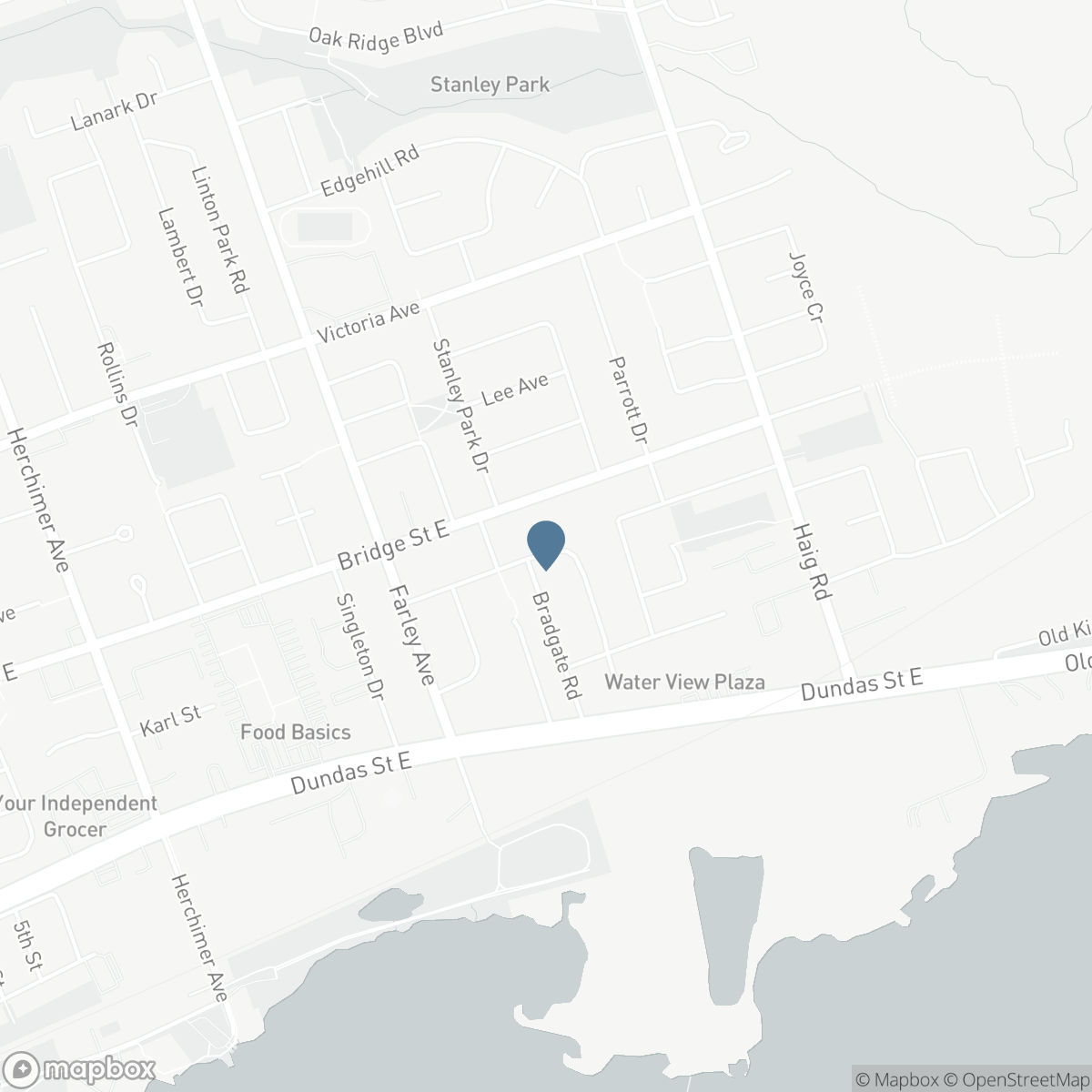 40 ELIZABETH CRESCENT, Belleville, Ontario K8N 1K5